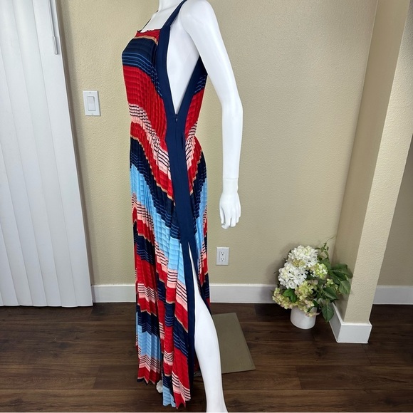 Gracia Dress Sz S Pleated Colorblock Maxi NWT - Picture 8 of 17